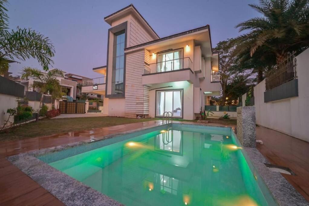 לונבלה Royal Paradise Villa מראה חיצוני תמונה