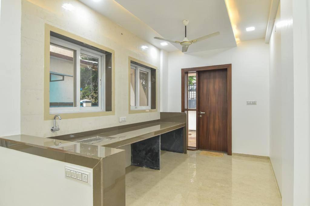 לונבלה Royal Paradise Villa מראה חיצוני תמונה