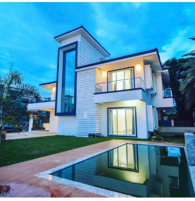 לונבלה Royal Paradise Villa מראה חיצוני תמונה