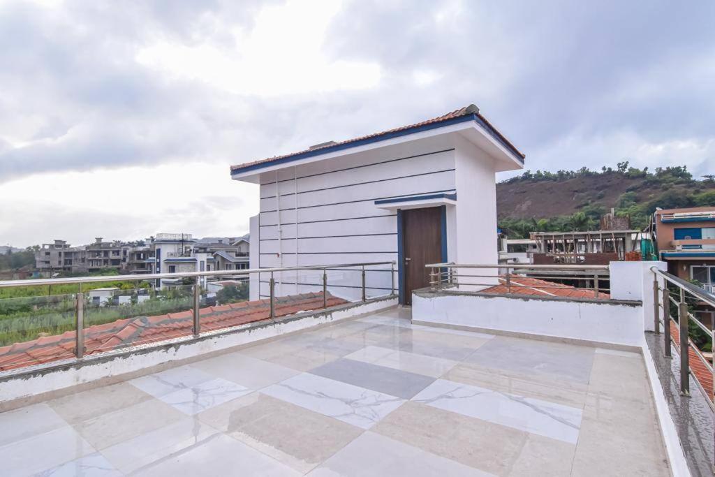 לונבלה Royal Paradise Villa מראה חיצוני תמונה