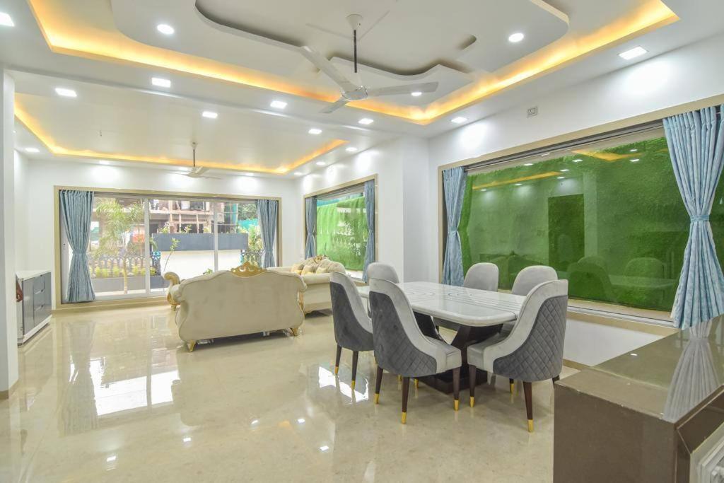 לונבלה Royal Paradise Villa מראה חיצוני תמונה