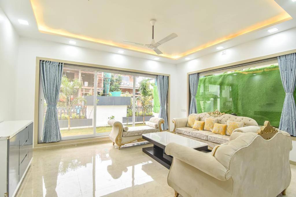 לונבלה Royal Paradise Villa מראה חיצוני תמונה